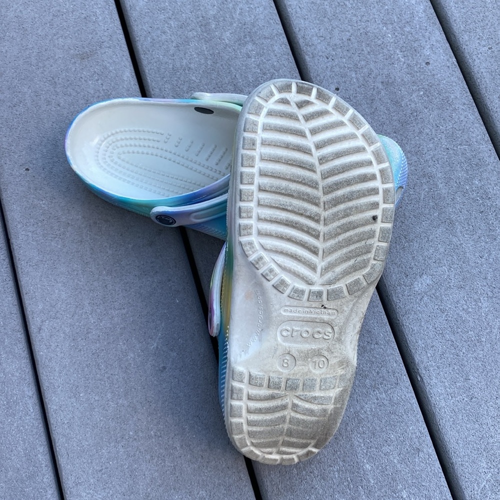 Colarized Classic Clogs - Picture 6 of 7